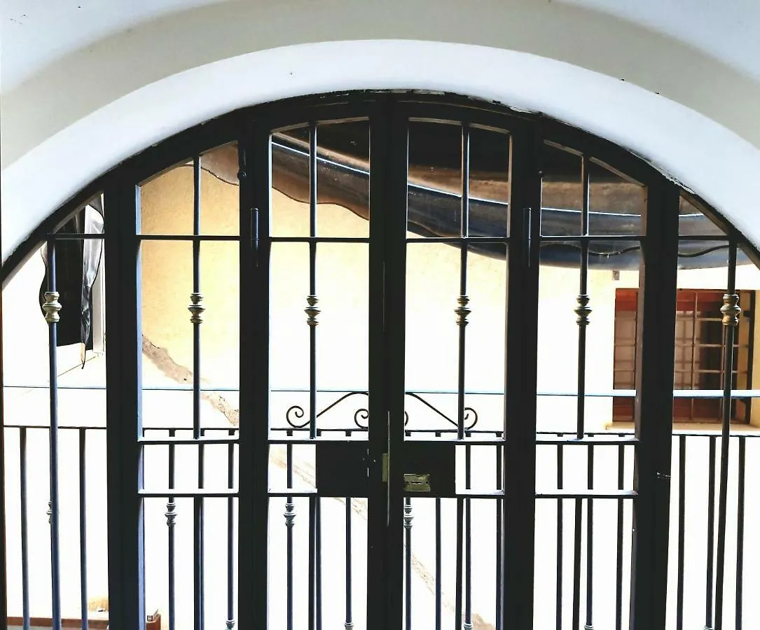 La Casa Sul Vicolo - Centro Storico Apartment Palermo